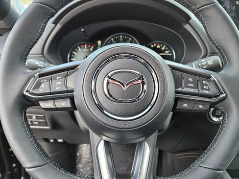 New 2025 MAZDA CX-5 Signature image 16