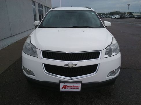 Used 2012 Chevrolet Traverse LT w/ All-Star Edition image 3