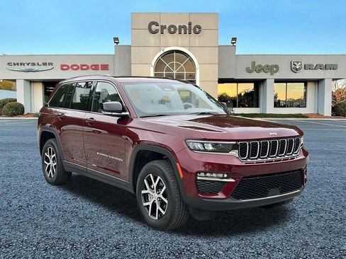 Used 2024 Jeep Grand Cherokee Limited AWD/4WD image 1