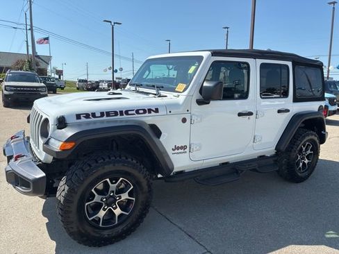 Used 2018 Jeep Wrangler Unlimited Rubicon AWD/4WD image 3