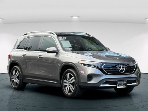 Certified 2023 Mercedes-Benz EQB 300 4MATIC image 9