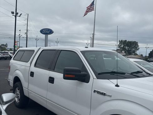 Used 2014 Ford F150 XLT w/ Equipment Group 301A Mid RWD image 4