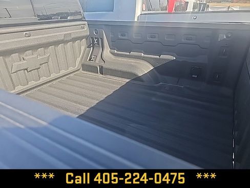 Used 2025 Chevrolet Colorado ZR2 w/ Technology Package image 20