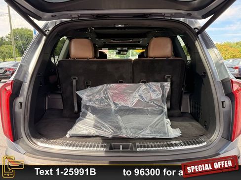 Used 2022 Kia Telluride SX w/ SX Prestige Package image 29
