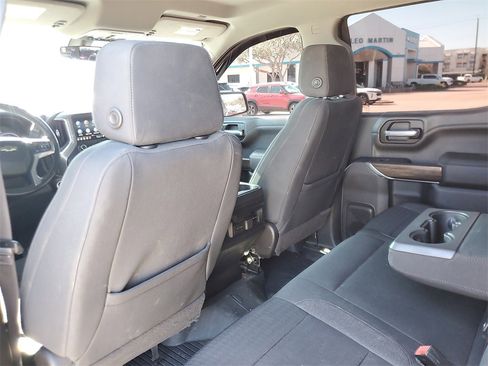 Used 2021 Chevrolet Silverado 1500 LT Trail Boss w/ Convenience Package II image 11