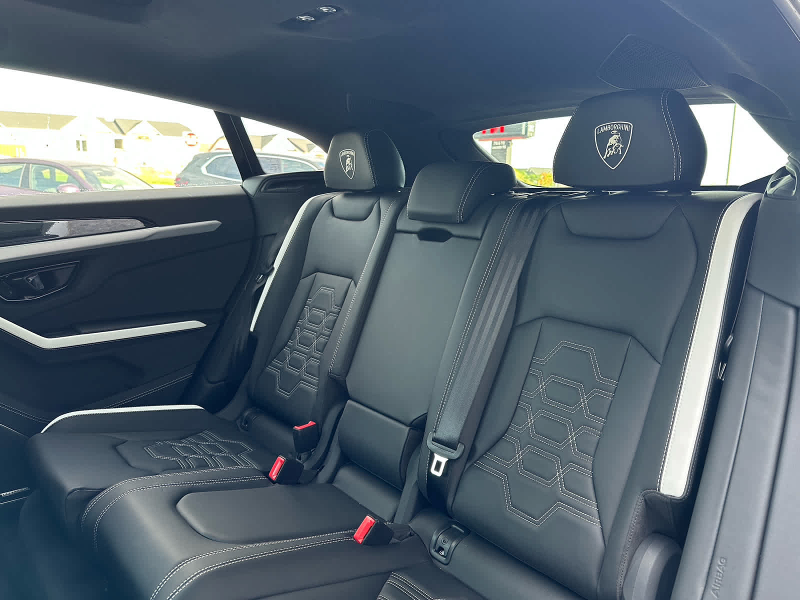 Used 2025 Lamborghini Urus Performante AWD/4WD image 10