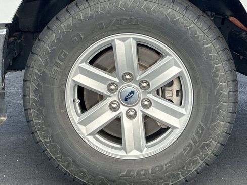 Used 2022 Ford F150 XL w/ Equipment Group 101A High AWD/4WD image 24