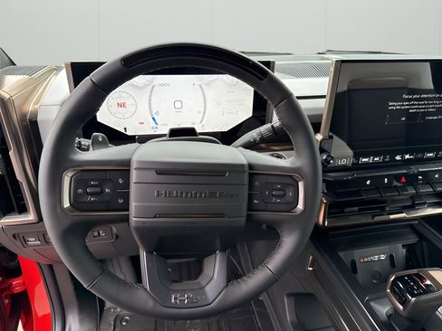 New 2025 GMC Hummer EV 2X image 22