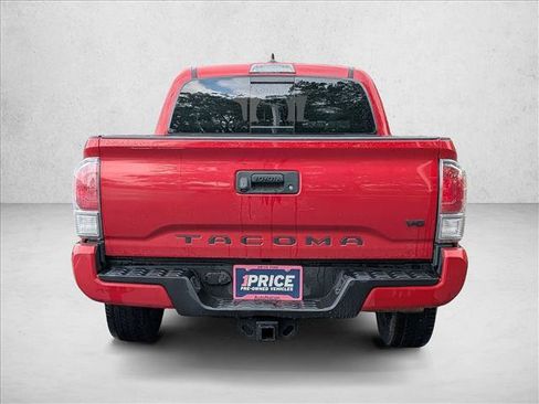 Used 2021 Toyota Tacoma TRD Sport AWD/4WD image 6