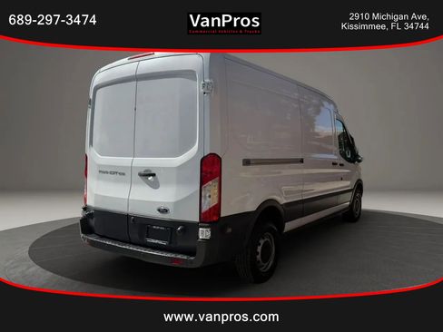 Used 2015 Ford Transit 250 148 Medium Roof RWD image 5
