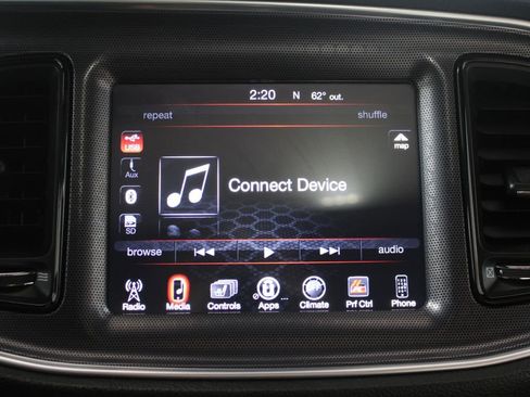 Used 2016 Dodge Challenger R/T Scat Pack w/ Leather Interior Group image 39