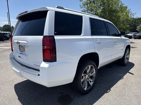 Used 2019 Chevrolet Tahoe Premier AWD/4WD image 7