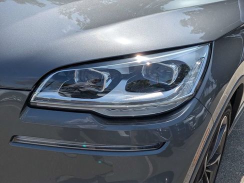 Used 2023 Lincoln Aviator Reserve w/ Equipment Group 201A RWD image 10