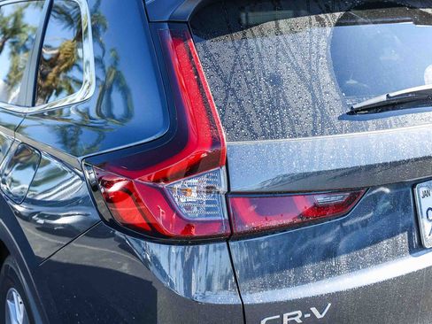 Used 2024 Honda CR-V EX image 8