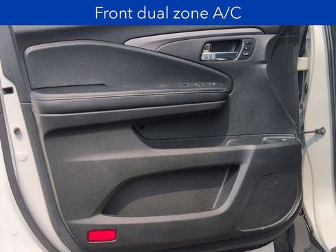 Used 2023 Honda Ridgeline RTL image 10
