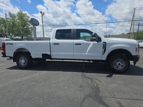 Used 2024 Ford F250 XL w/ 360-Degree Camera Package image 5