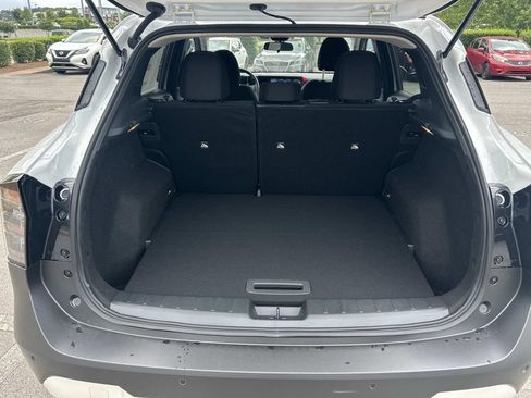 New 2026 Nissan Kicks SV w/ Cold Weather Package FWD image 24