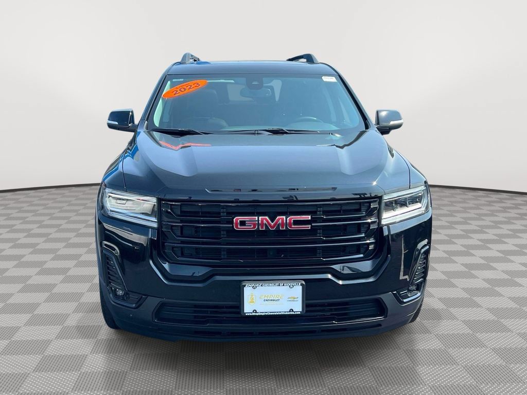 Used 2023 GMC Acadia SLT w/ Elevation Edition AWD/4WD image 2