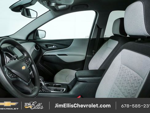 Certified 2024 Chevrolet Equinox LS w/ LS Convenience Package FWD image 5