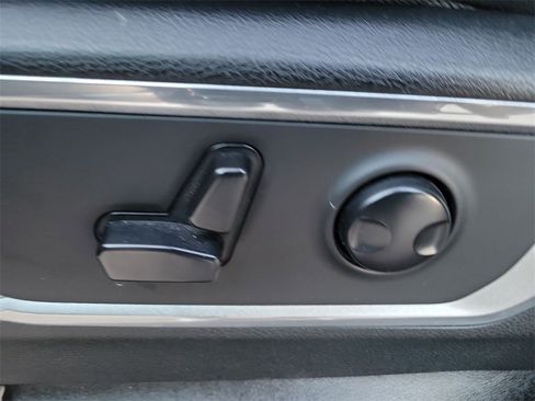 Used 2023 RAM 1500 Laramie image 17