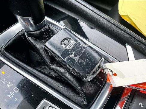 Used 2021 MAZDA CX-5 Touring image 11