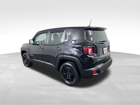 Used 2021 Jeep Renegade Sport AWD/4WD image 4