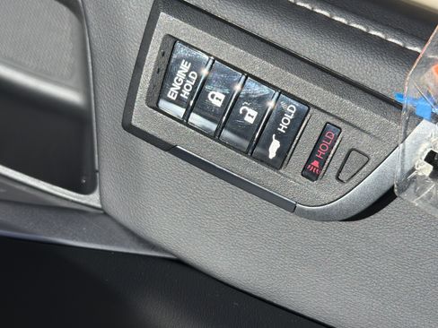 Used 2026 Acura MDX FWD w/ Technology Package image 37