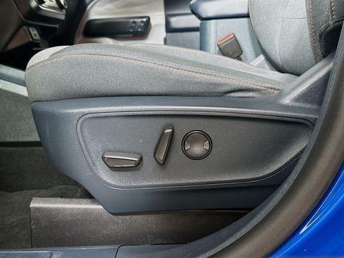 Used 2022 Ford Maverick XLT FWD image 18