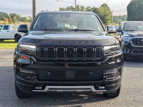New 2025 Jeep Wagoneer Series II image 3