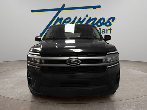 Used 2024 Ford Expedition Max XLT RWD image 4