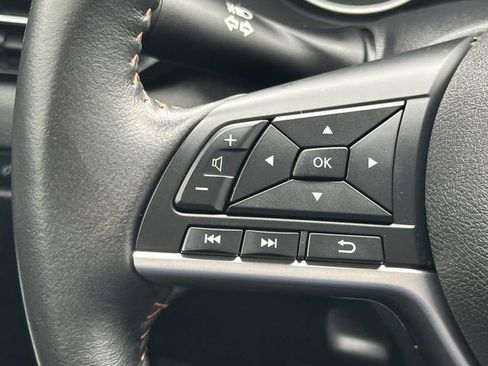 Used 2024 Nissan Sentra SR w/ Trunk Package image 23