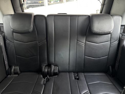 Used 2016 Cadillac Escalade Premium image 26