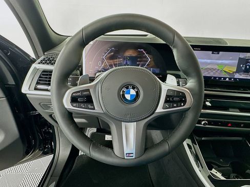 New 2026 BMW X5 sDrive40i image 10