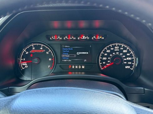 Used 2017 Ford F150 XLT w/ Equipment Group 302A Luxury AWD/4WD image 14
