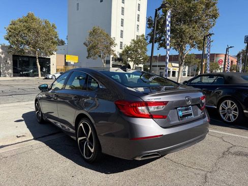 Used 2019 Honda Accord Sport image 11