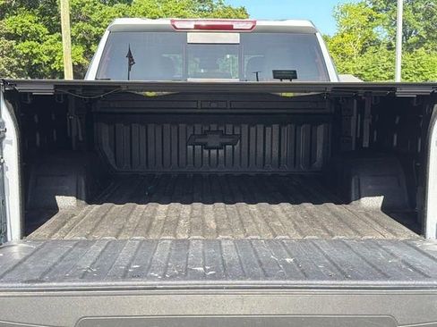 Used 2024 Chevrolet Silverado 1500 RST w/ Convenience Package II RWD image 18