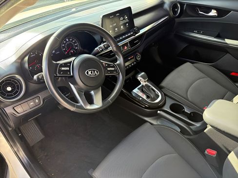 Used 2019 Kia Forte S w/ S Premium Package image 20