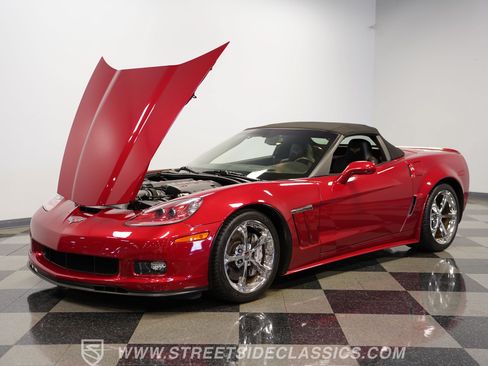 Used 2012 Chevrolet Corvette Grand Sport w/ 3LT Preferred Equipment Group RWD image 32
