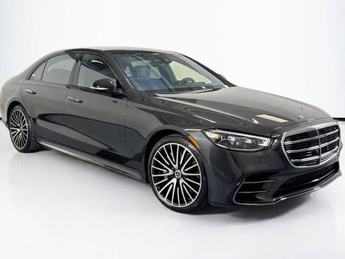 Certified 2023 Mercedes-Benz S 580 4MATIC Sedan image 3