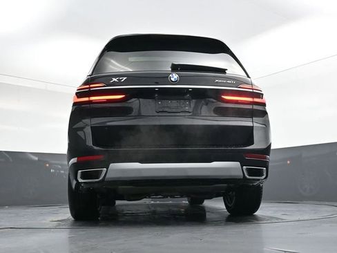 Used 2026 BMW X7 xDrive40i image 37