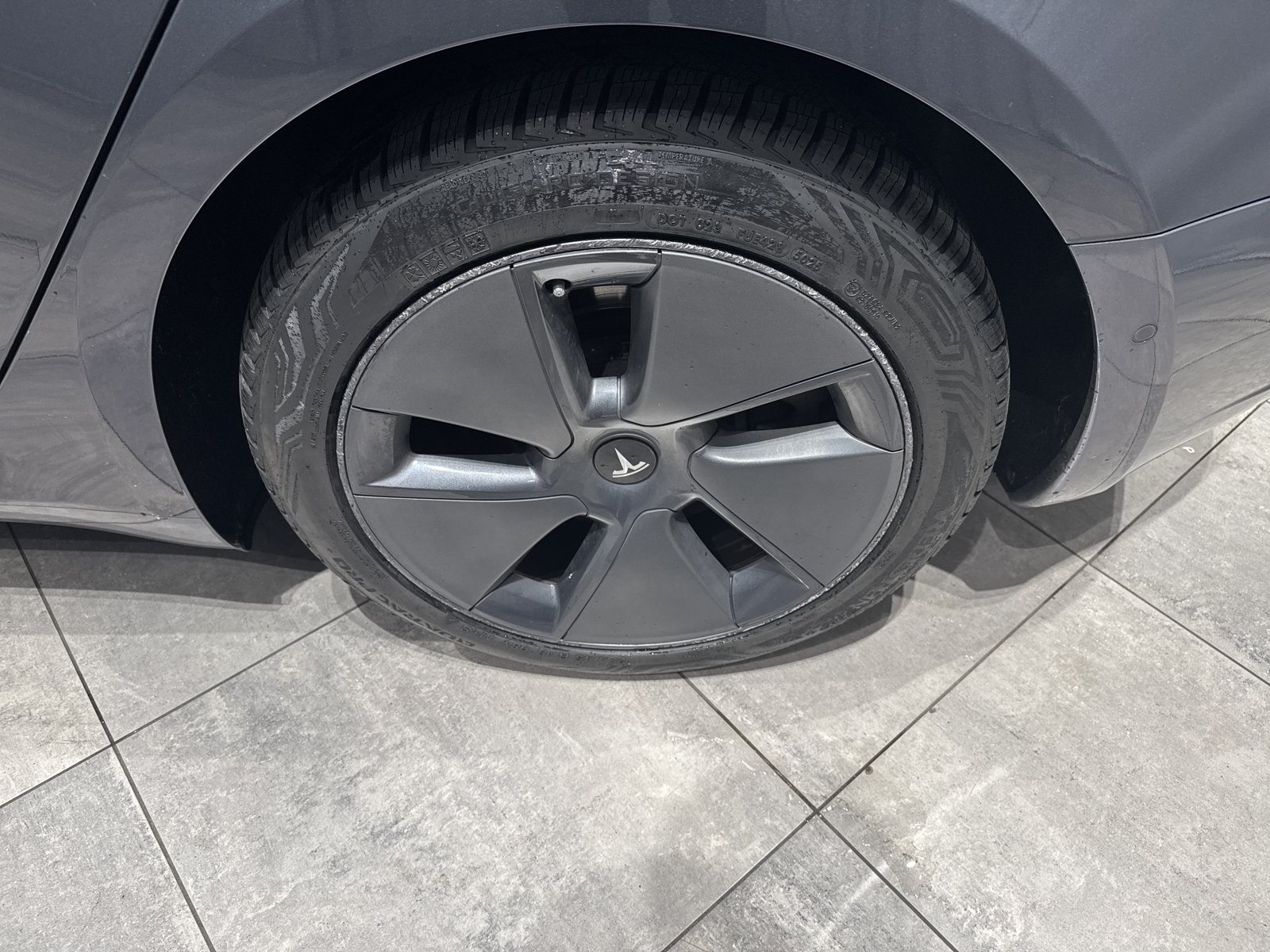 Used 2022 Tesla Model 3 Long Range AWD/4WD image 10