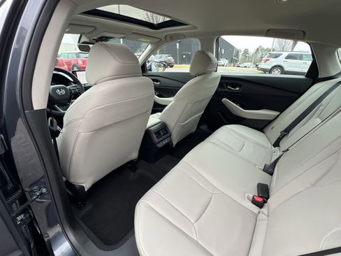Used 2025 Honda Accord Touring image 27