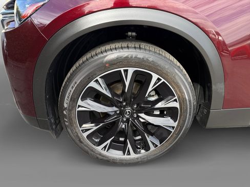 Certified 2024 MAZDA CX-90 Plug-In Hybrid w/ Premium Plus AWD/4WD image 9