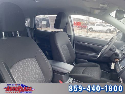 Used 2025 Mitsubishi Outlander Sport ES image 46