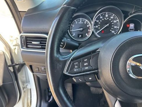 Used 2018 MAZDA CX-5 Touring w/ Preferred Equipment Package image 18