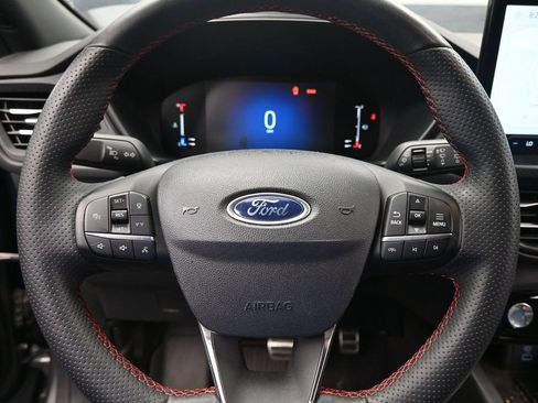 Used 2023 Ford Escape ST-Line w/ Tech Pack #1 FWD image 14