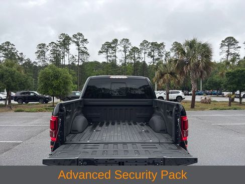 Used 2018 Ford F150 Raptor w/ Equipment Group 802A Luxury AWD/4WD image 30