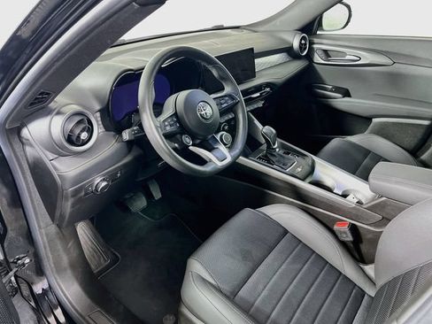 Used 2024 Alfa Romeo Tonale Ti w/ Active Assist Package AWD/4WD image 21