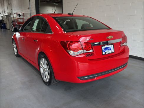 Used 2015 Chevrolet Cruze LTZ w/ Sun, Sound and Sport Package FWD image 3