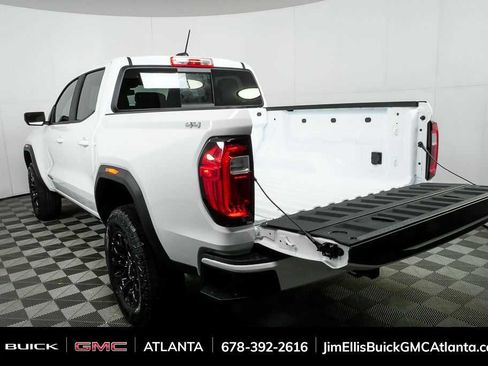New 2026 GMC Canyon Elevation w/ Convenience Package image 30